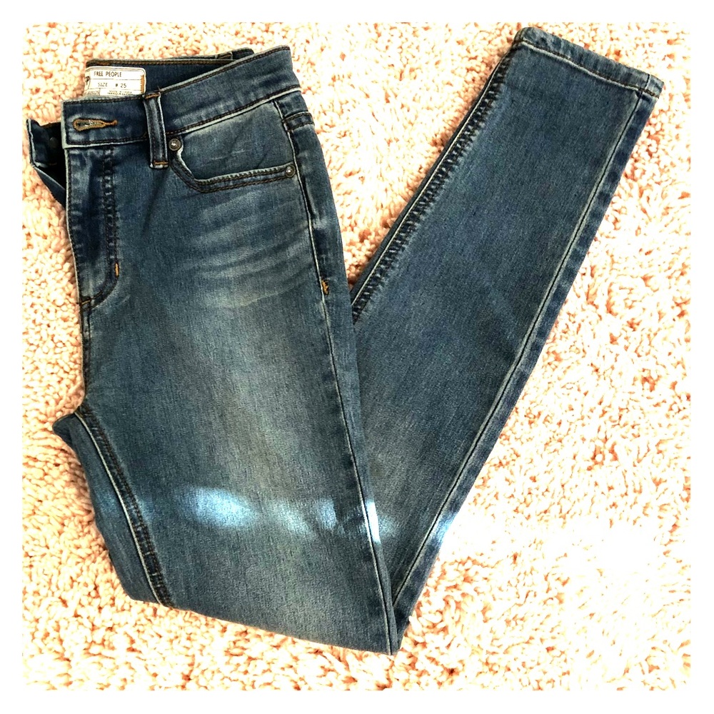 Free people High rise skinny crop